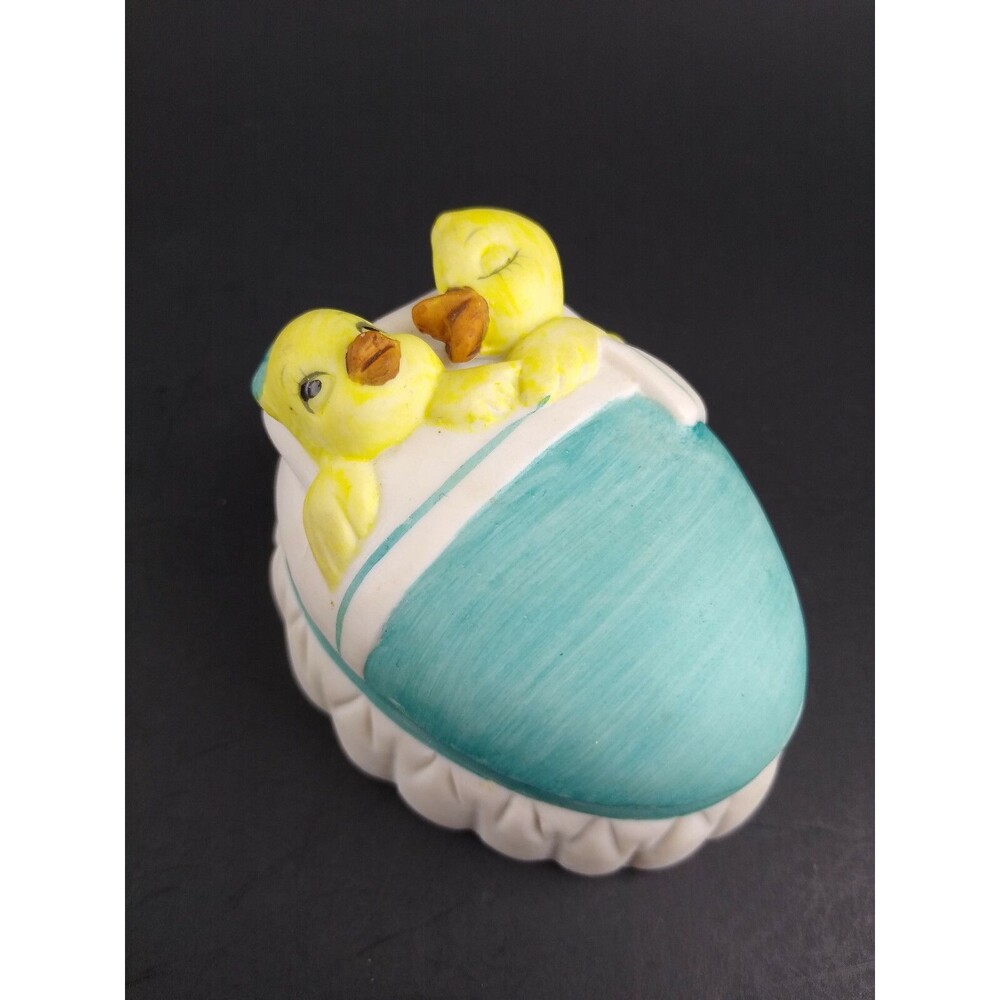 Ceramic Egg Trinket Box Easter Japan Hugging Yellow Chicks in Bed Vintage UCGC